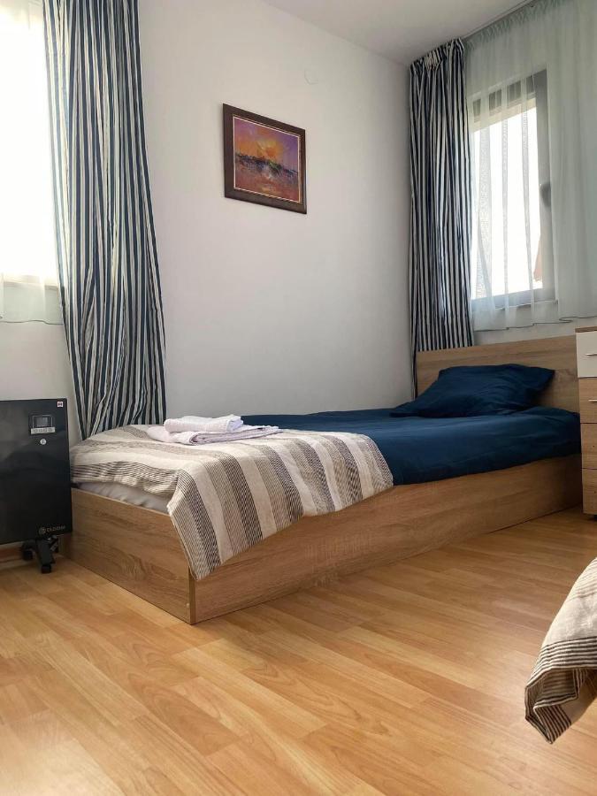 Stoykite Escape House Apartment ภายนอก รูปภาพ