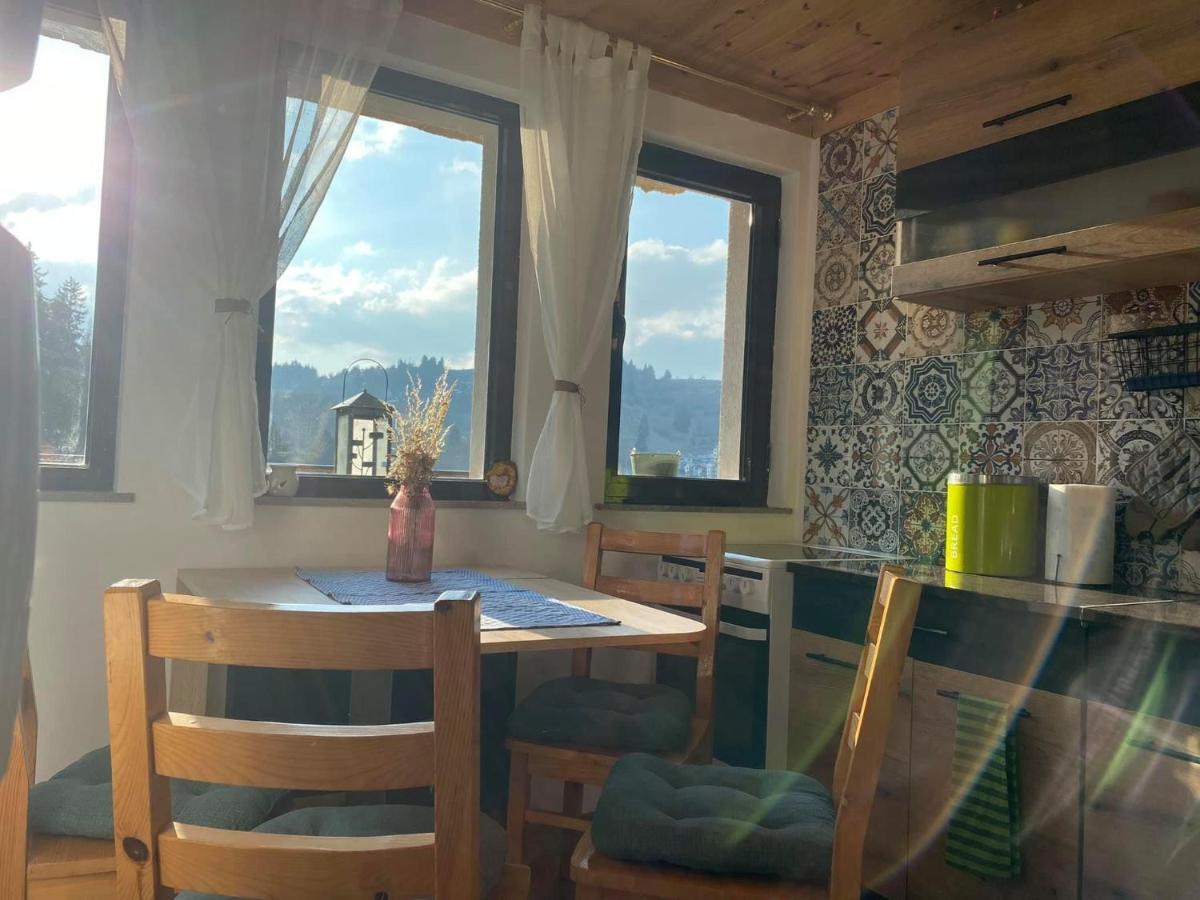 Stoykite Escape House Apartment ภายนอก รูปภาพ